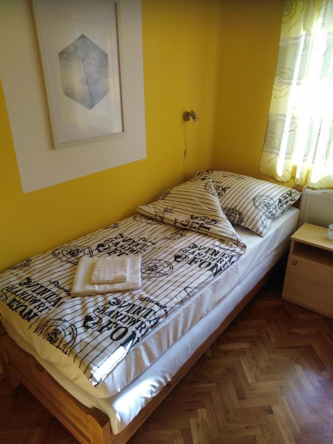 Arinza Apartman Vendeghaz Mezőkövesd Εξωτερικό φωτογραφία