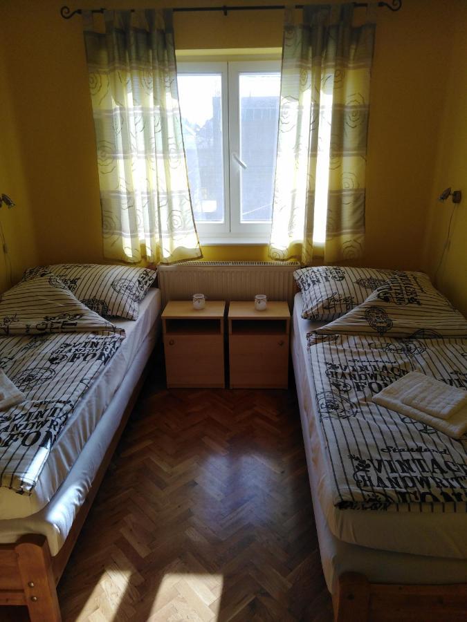 Arinza Apartman Vendeghaz Mezőkövesd Εξωτερικό φωτογραφία