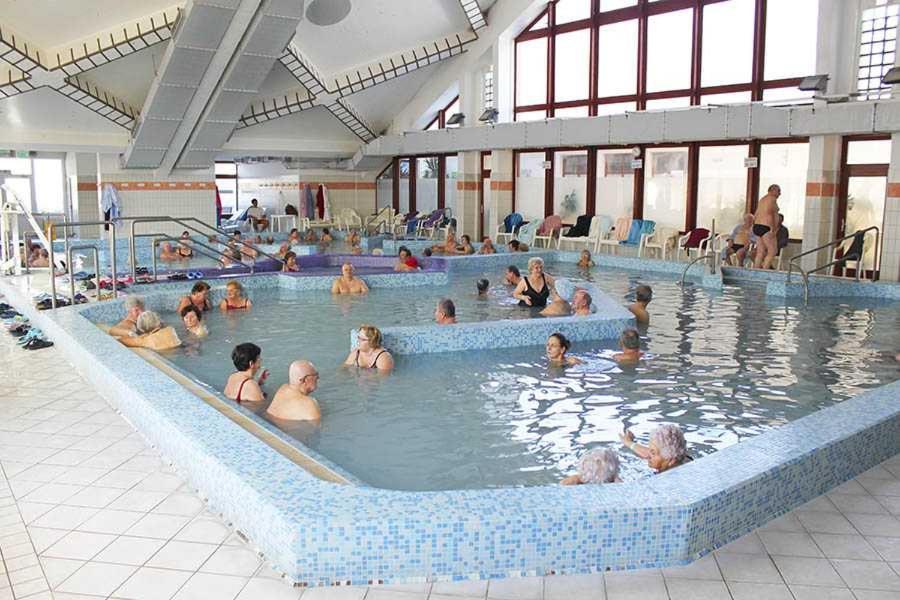 Arinza Apartman Vendeghaz Mezőkövesd Εξωτερικό φωτογραφία